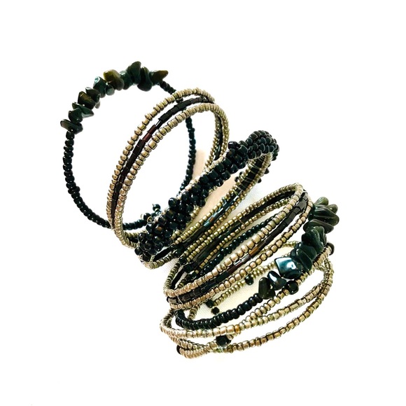 Expandable bead cuff bracelet - Picture 3 of 6